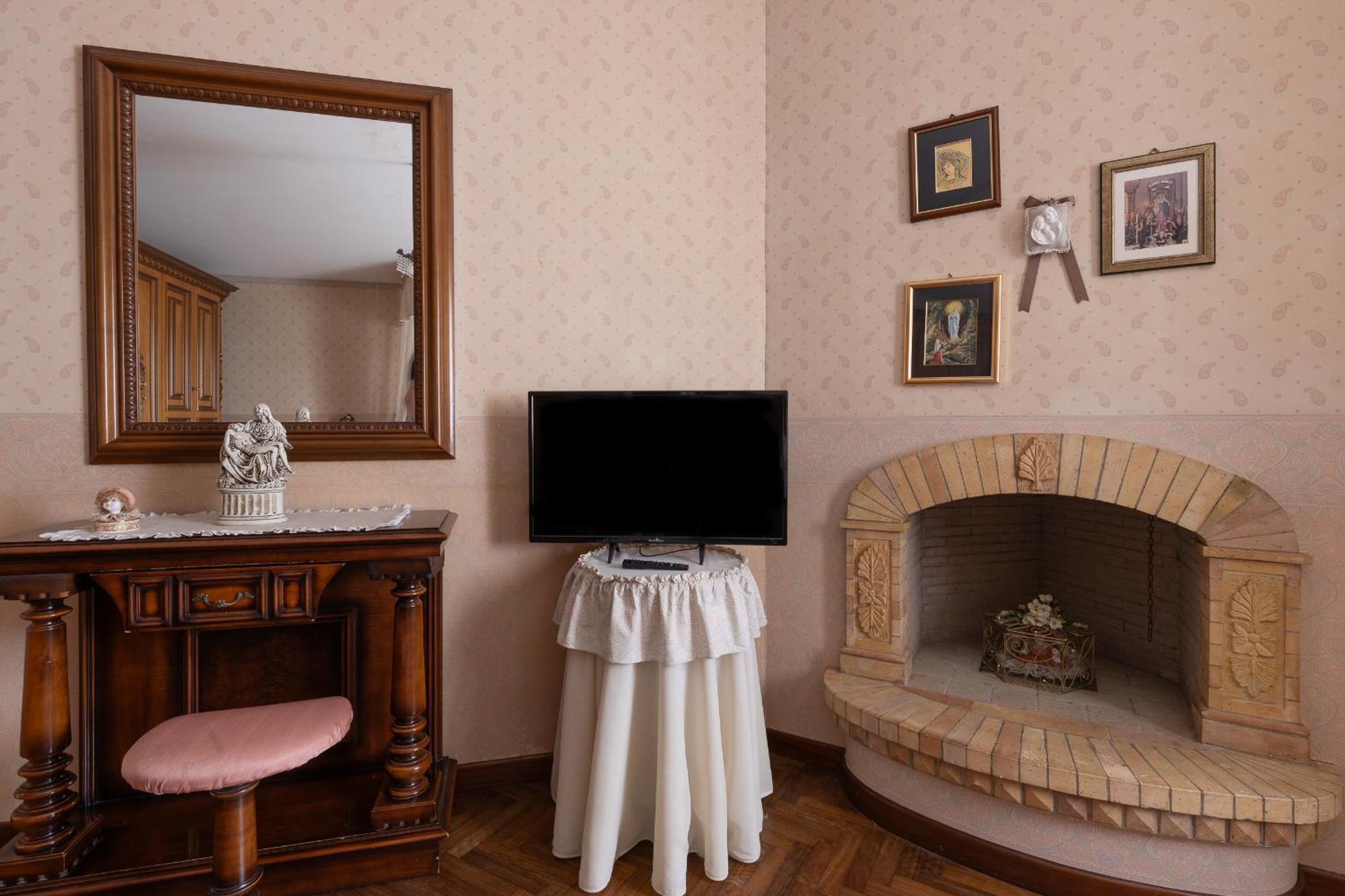 B&B Villa Dei Desideri Chieti Exteriör bild