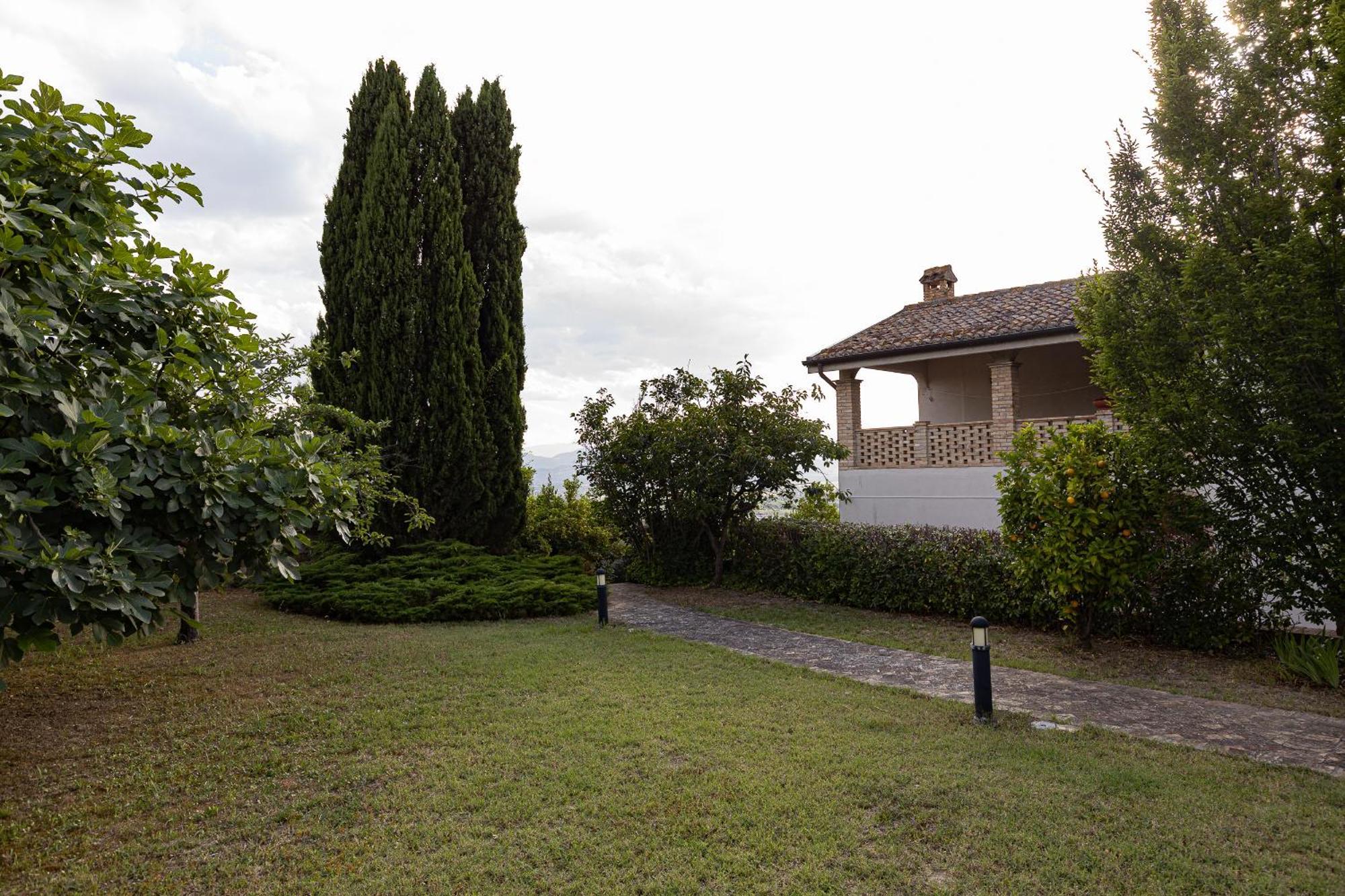 B&B Villa Dei Desideri Chieti Exteriör bild